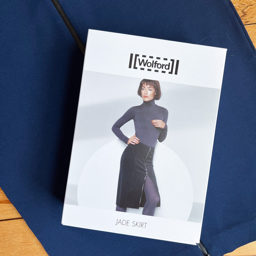 NEW Wolford Jade Pencil Skirt Cobalt Blue Size 36 US6 Midi Bodycon Zip Front
